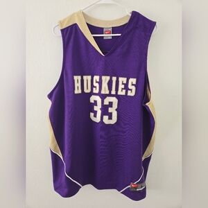 Nike Huskies #33 Basketball Jersey Sewn Purple Athletic Team Mens Large L NCAA